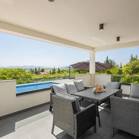Bura Villa