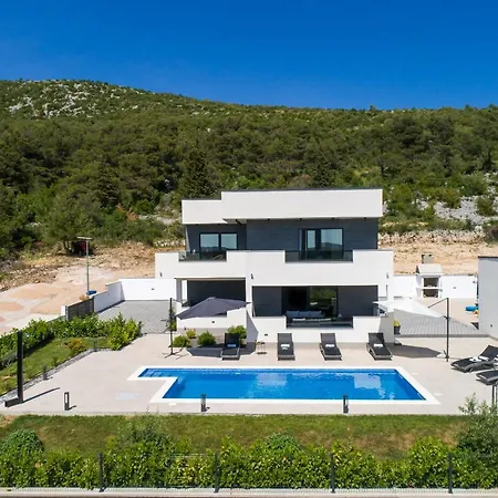 Bura Villa Stankovci (Zadar)